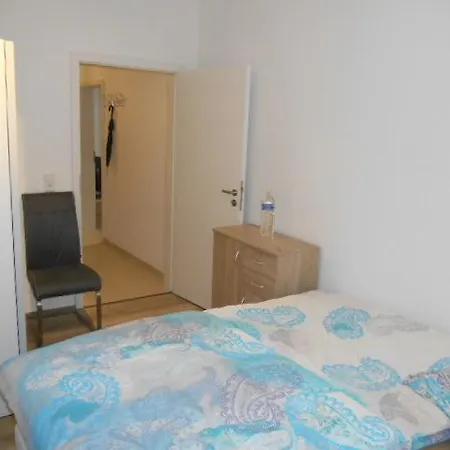 Ferienwohnung Bad-canstatt City Apartamento *